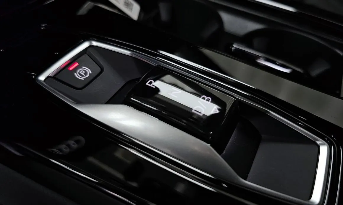 Audi Q6 e-tron 2025 из KR, фото 6