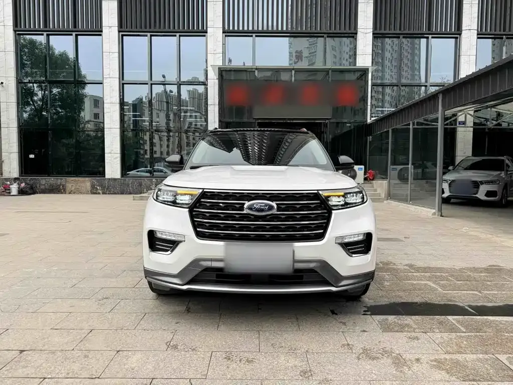 Ford Explorer 2021 из CN, фото 4