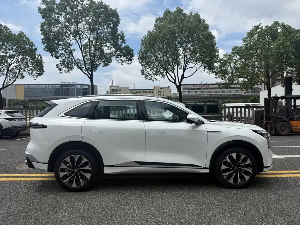 Changan CS75PLUS — фото 10