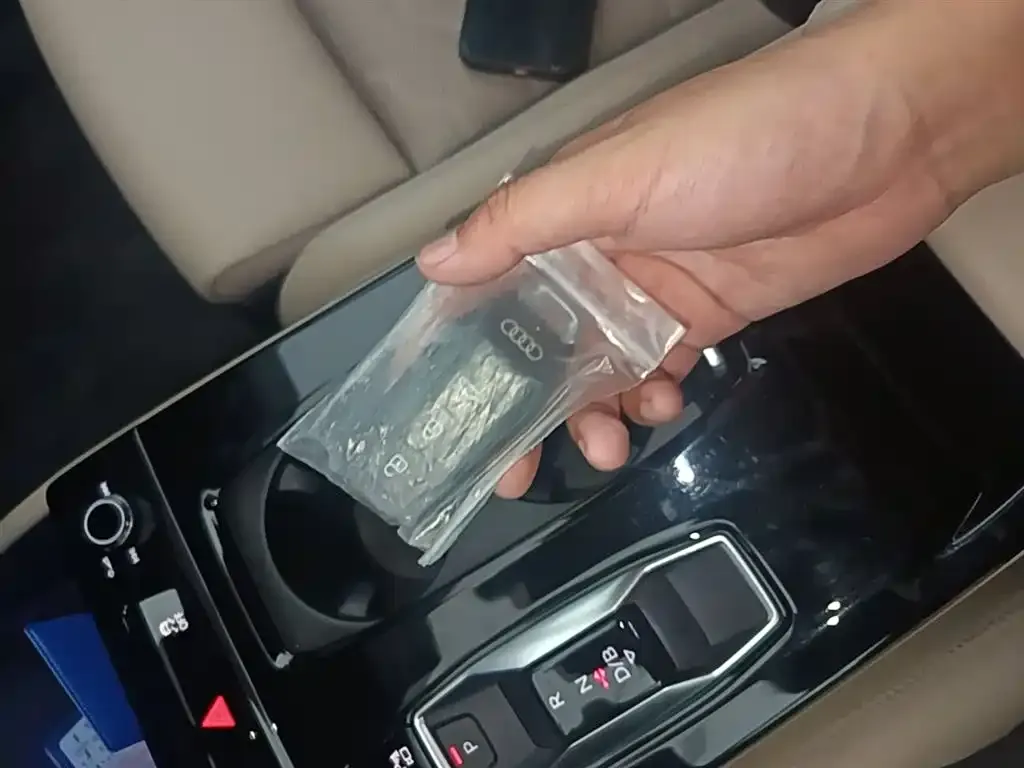 Audi Q6L e-tron 2025 из CN, фото 3