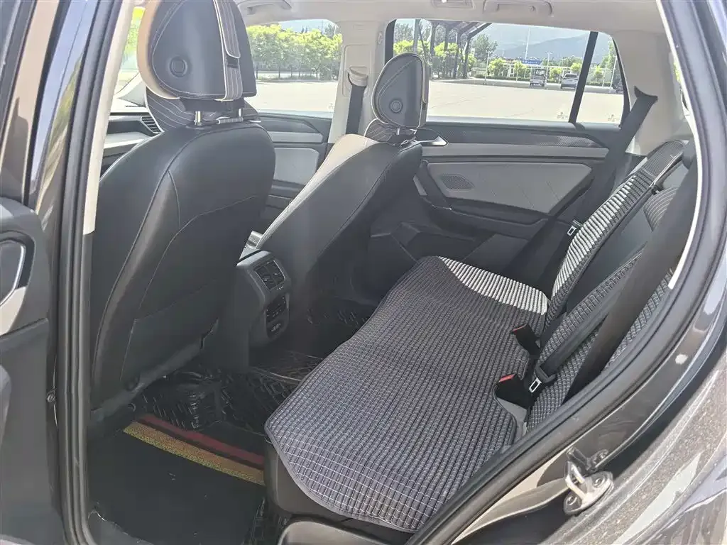 Volkswagen Tayron 2023 из CN, фото 10
