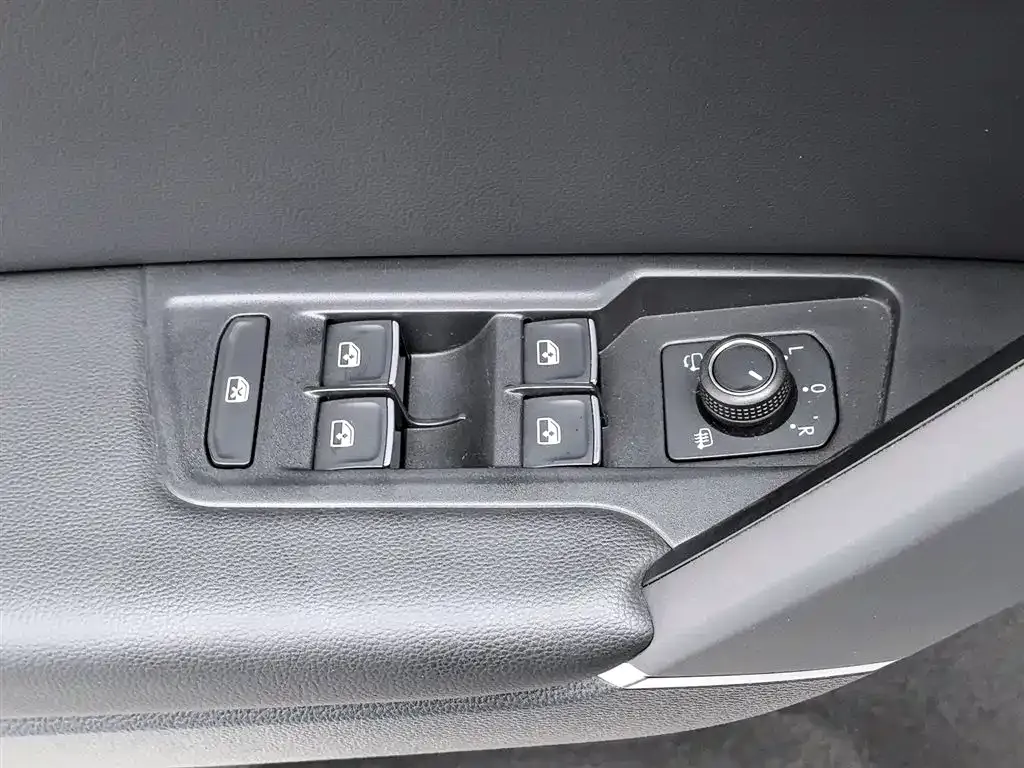 Volkswagen 探岳 PHEV 2021 из CN, фото 5