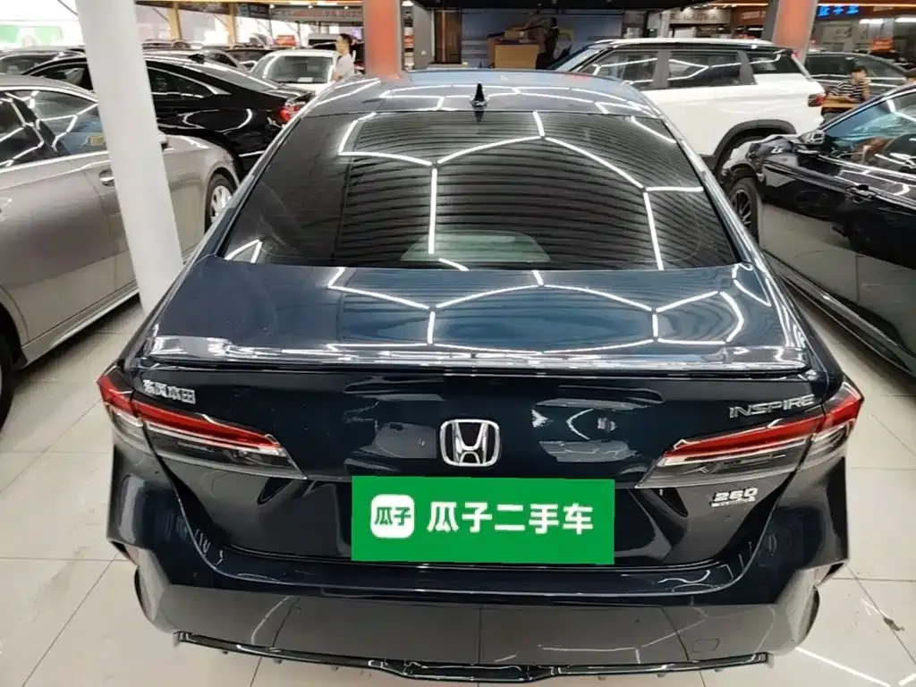 Honda Inspire — фото 7