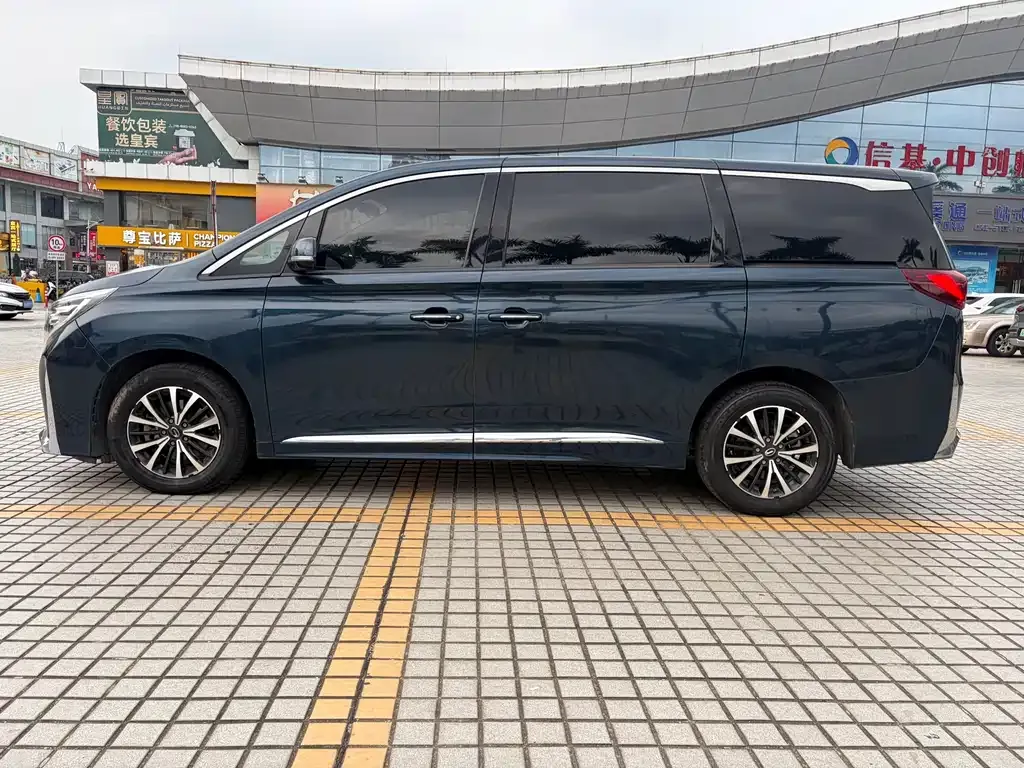 GAC Motor Trumpchi M8 — фото 10