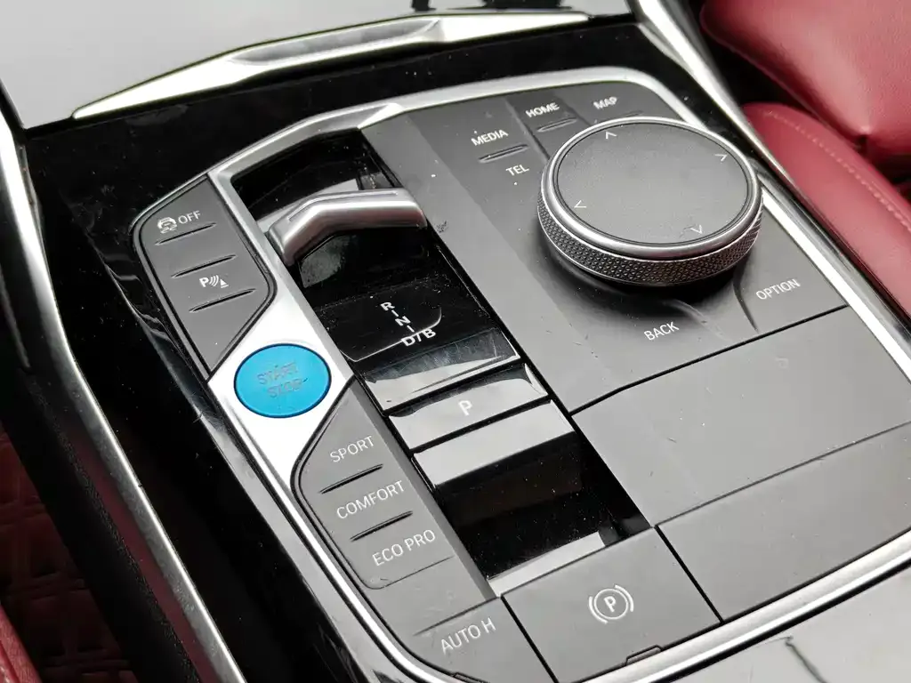 BMW i3 2024 из CN, фото 4
