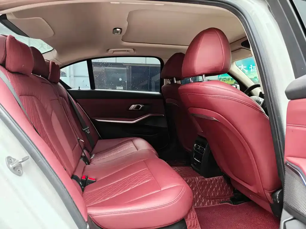 BMW i3 2024 из CN, фото 2