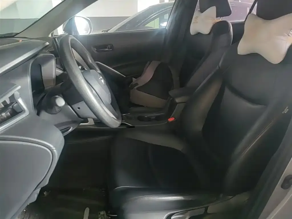 Toyota Corolla Cross — фото 3
