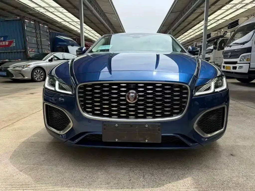 Jaguar XFL 2022 из CN, фото 5