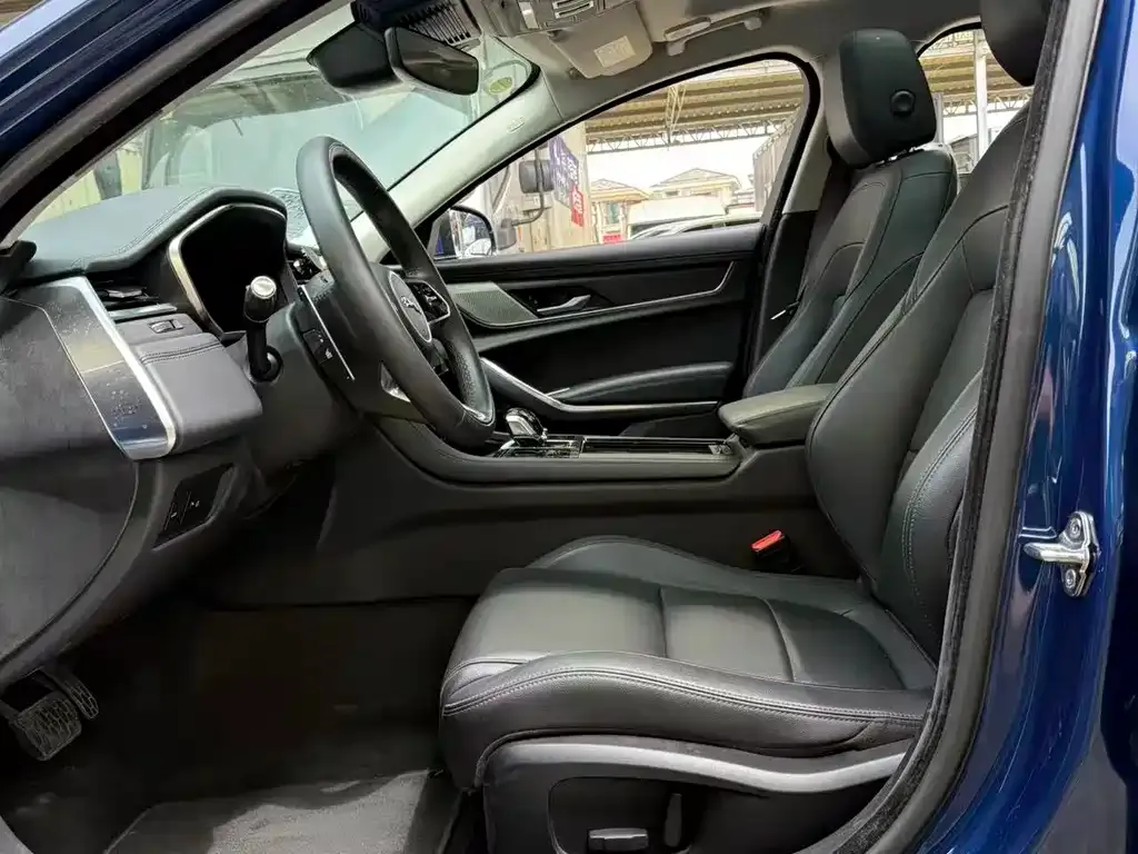 Jaguar XFL 2022 из CN, фото 6