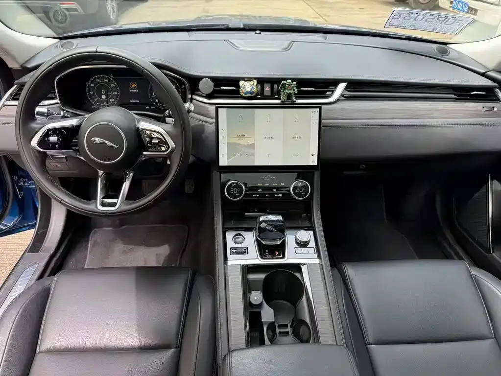 Jaguar XFL 2022 из CN, фото 3