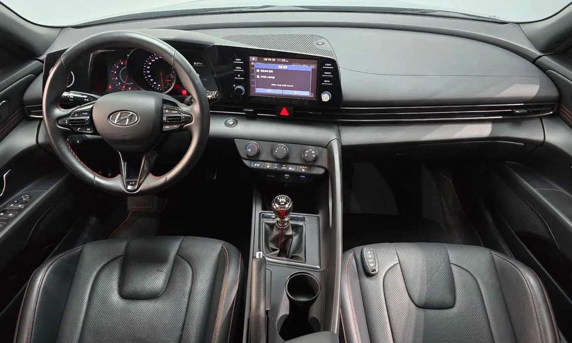 Hyundai AVANTE 2021 из KR, фото 6