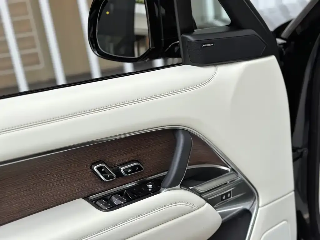 Land Rover Range Rover — фото 10