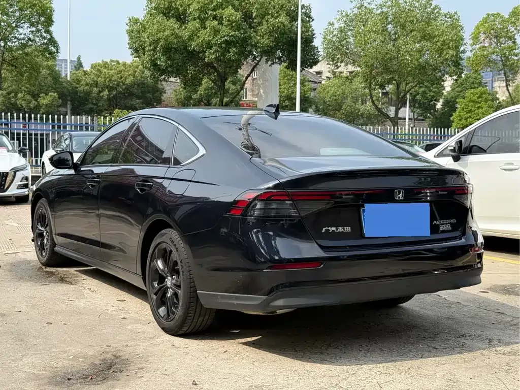 Honda Accord 2024 из CN, фото 9