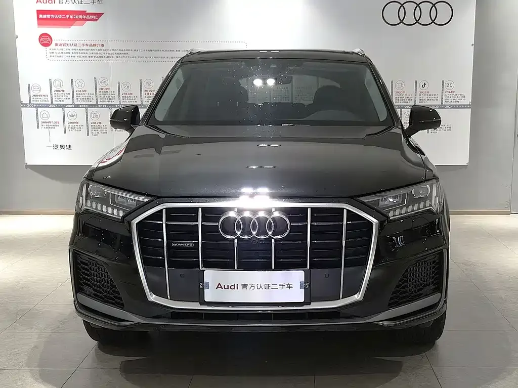 Audi Q7 — фото 5