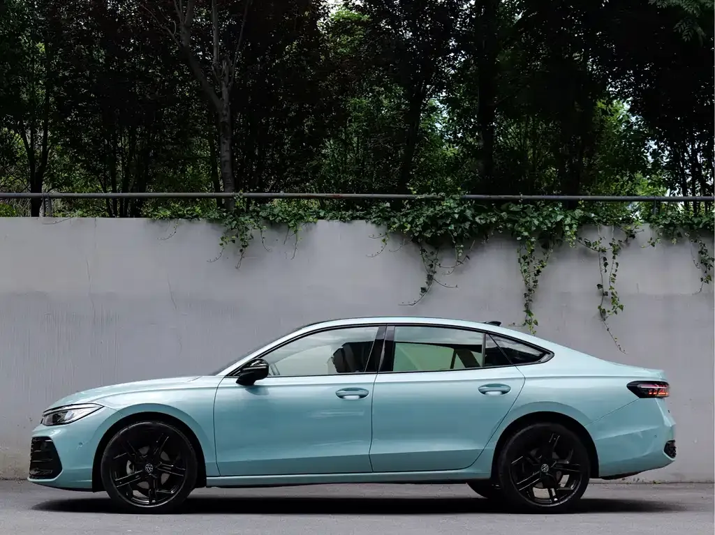 Volkswagen Passat — фото 3