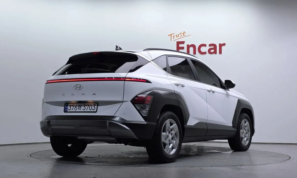 Hyundai Kona 2023 из KR, фото 3
