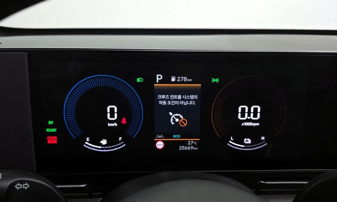 Hyundai Kona 2023 из KR, фото 5