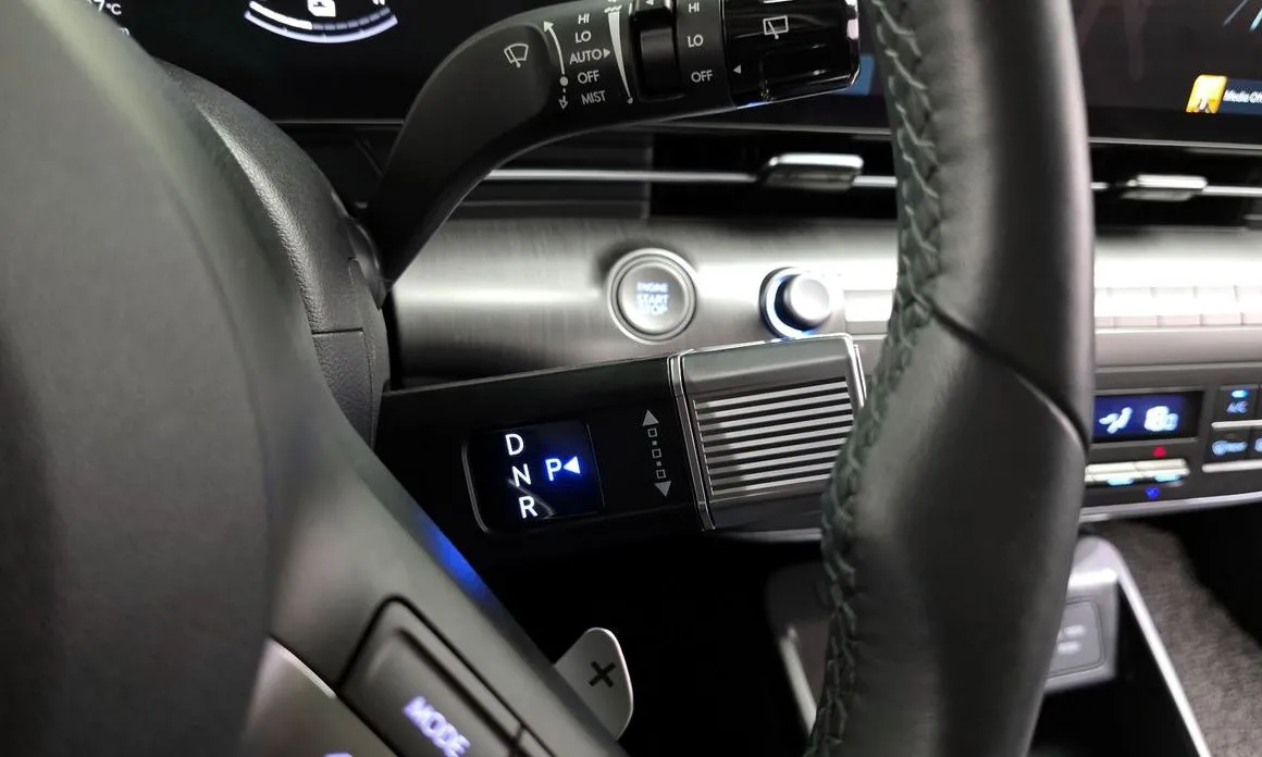 Hyundai Kona 2023 из KR, фото 4
