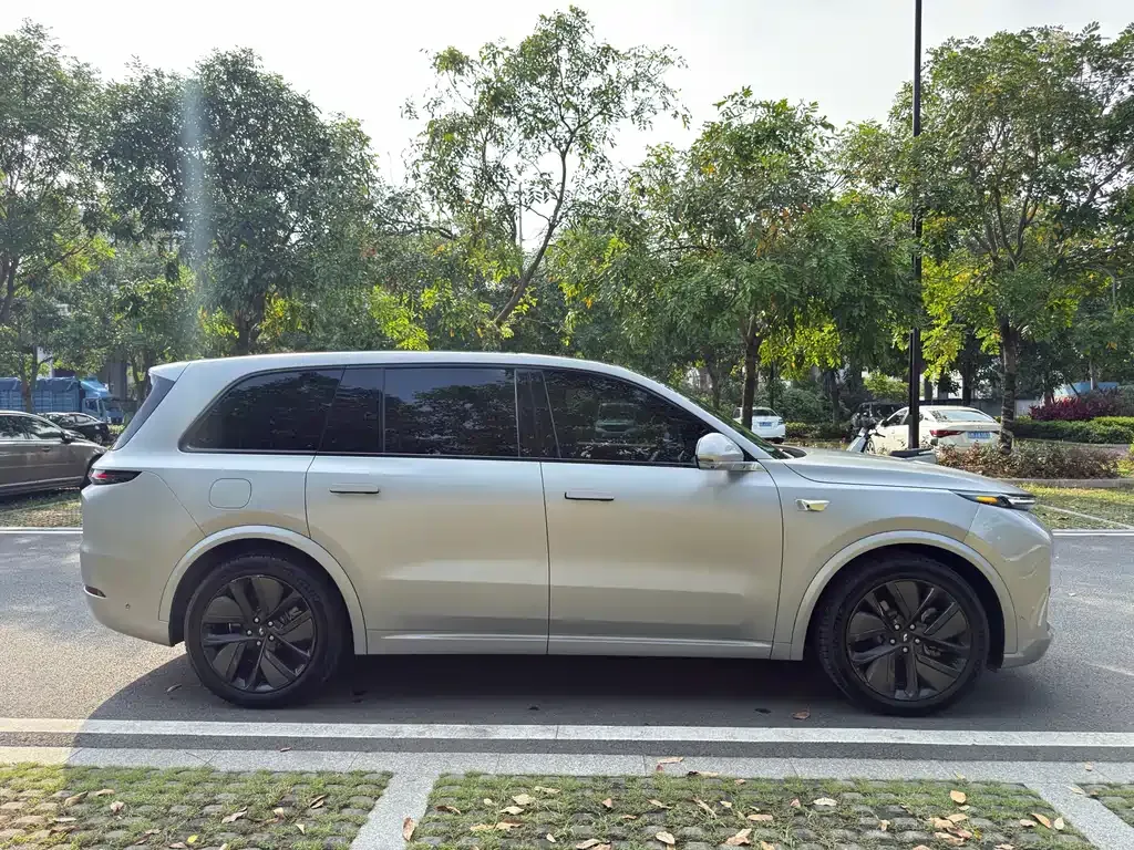 Li Auto L9 2023 из CN, фото 8
