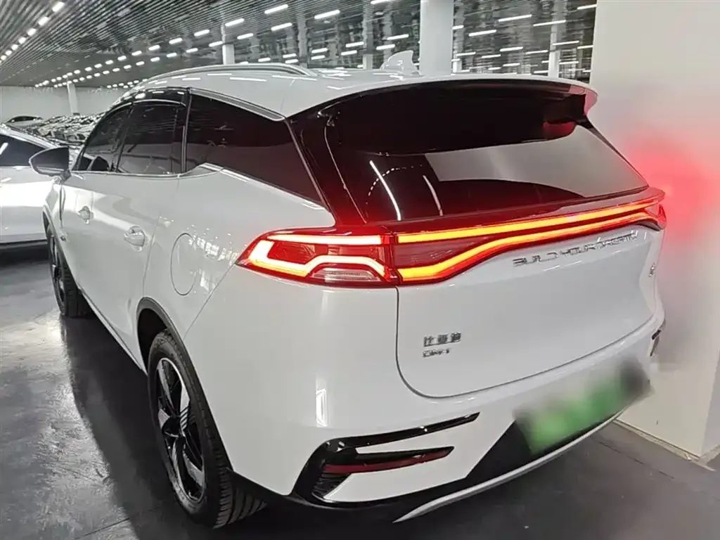 BYD Tang New Energy — фото 7