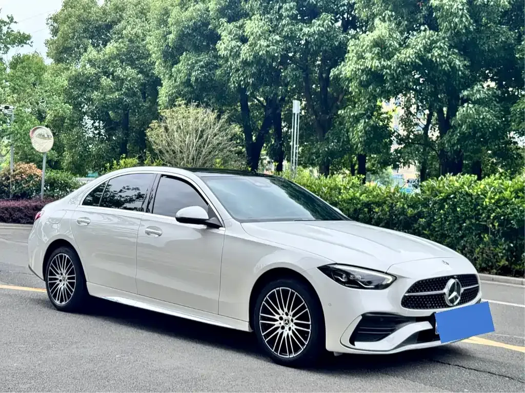 Mercedes-Benz C-Class — фото 10