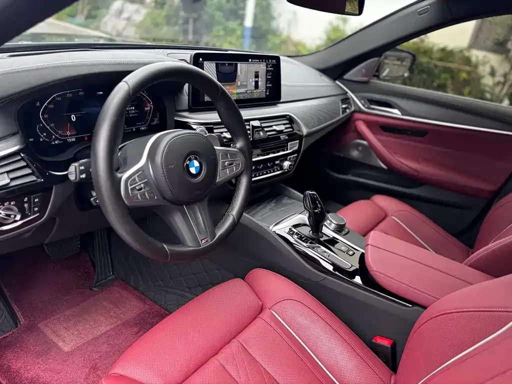 BMW 5 Series — фото 5