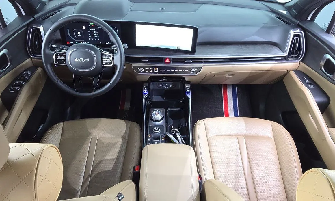 Kia Sorento — фото 5
