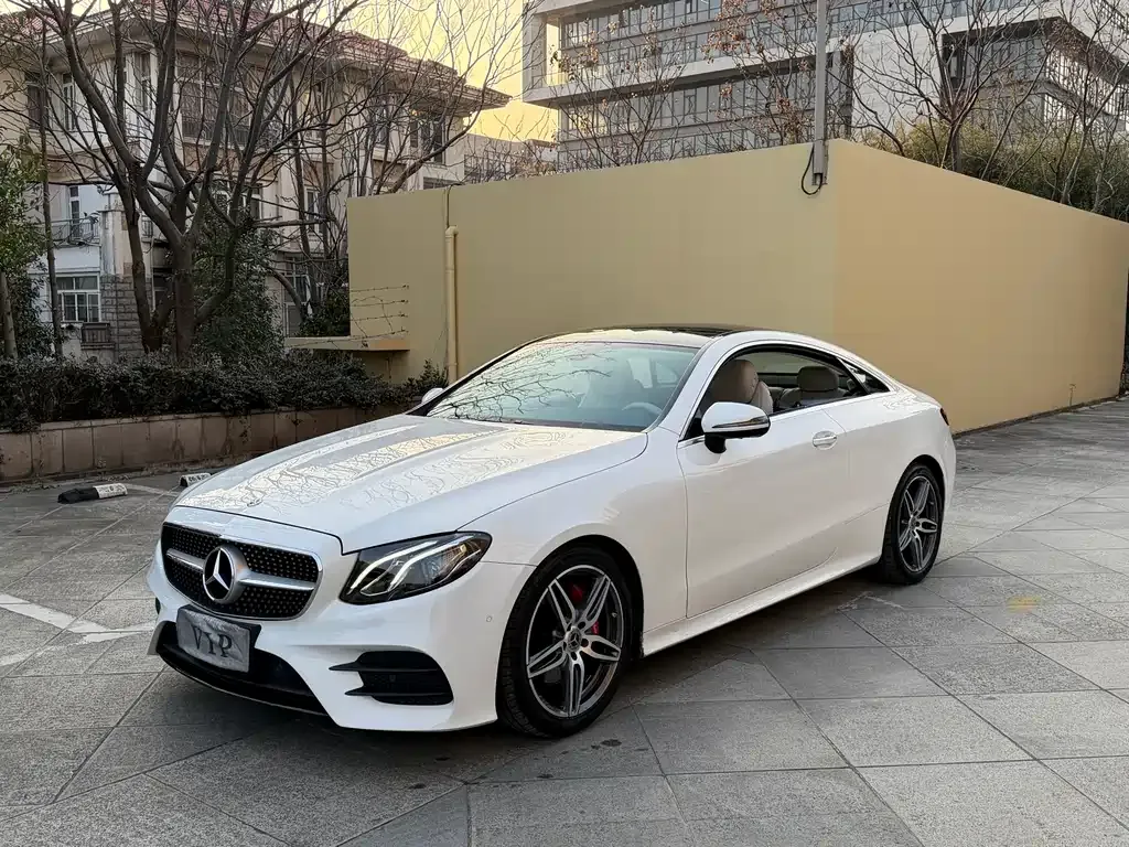 Mercedes-Benz E-Class (Import) — фото 1