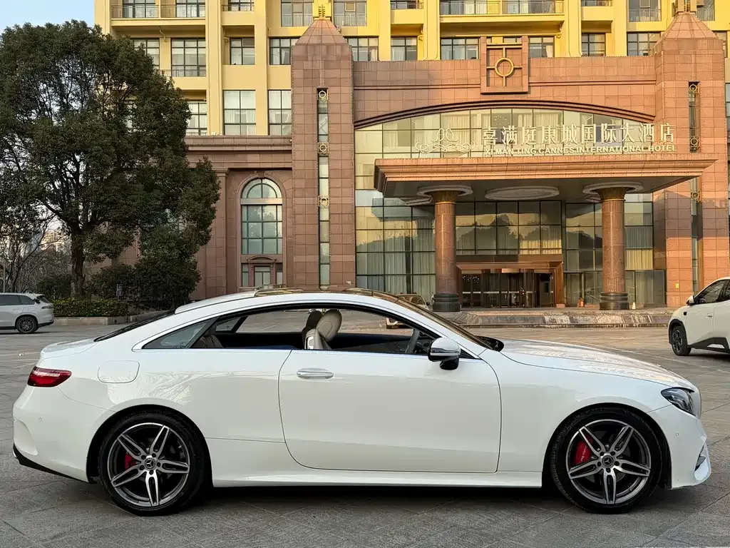 Mercedes-Benz E-Class (Import) — фото 10