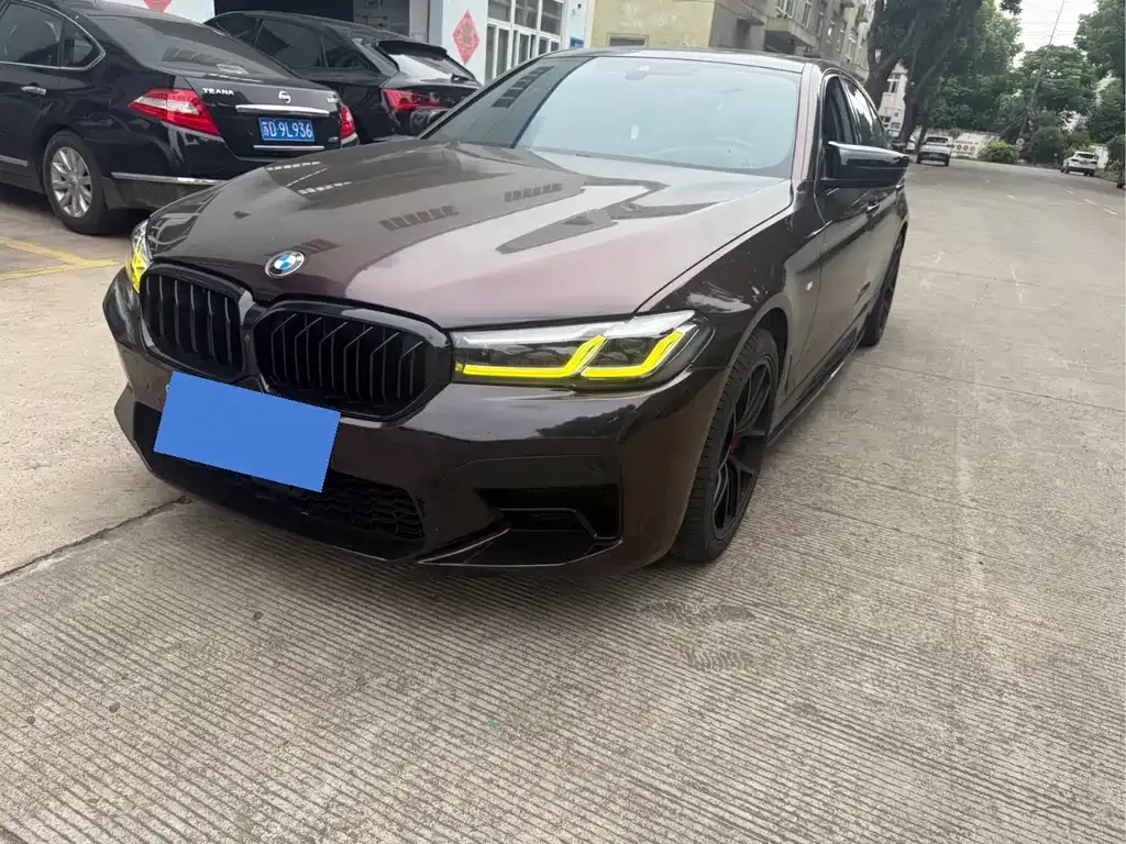 BMW 5 Series (Import) — фото 1