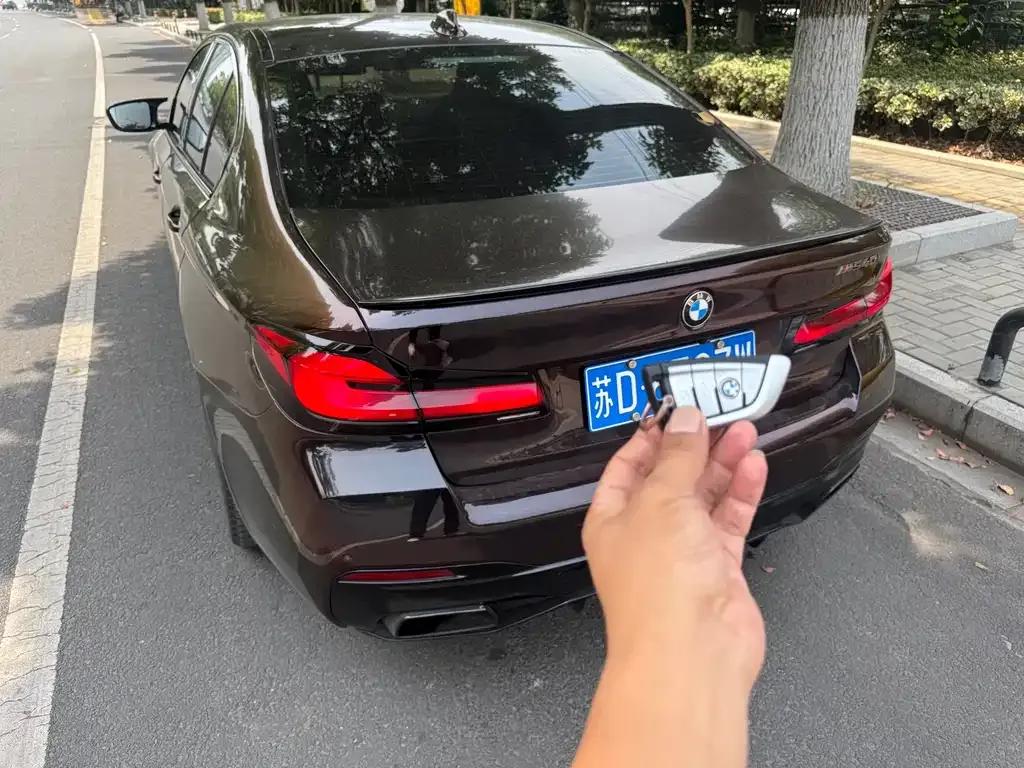 BMW 5 Series (Import) — фото 4