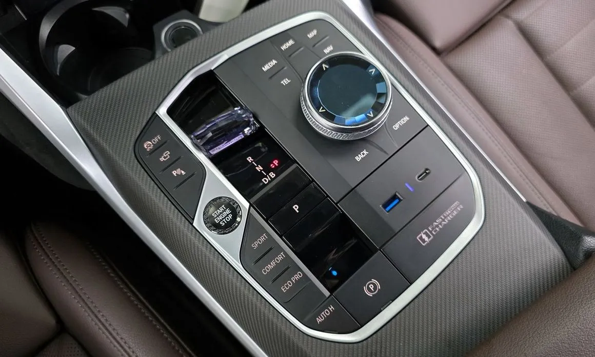 BMW i4 2024 из KR, фото 9
