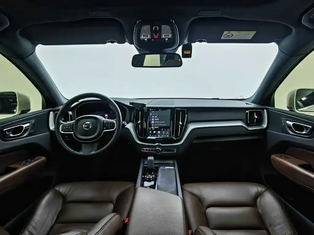 Volvo XC60 2021 из CN, фото 5
