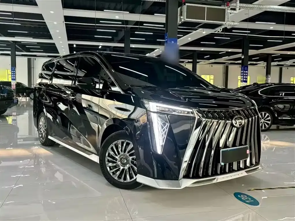 GAC Motor Trumpchi M8 — фото 10