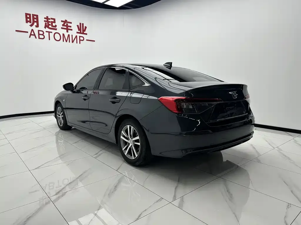 Honda Civic — фото 2