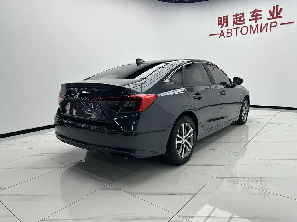 Honda Civic — фото 6