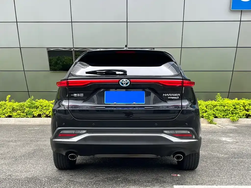 Toyota Harrier — фото 2