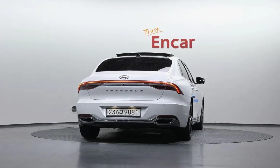 Hyundai Grandeur — фото 4