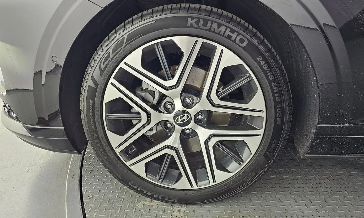 Hyundai Grandeur 2023 из KR, фото 8