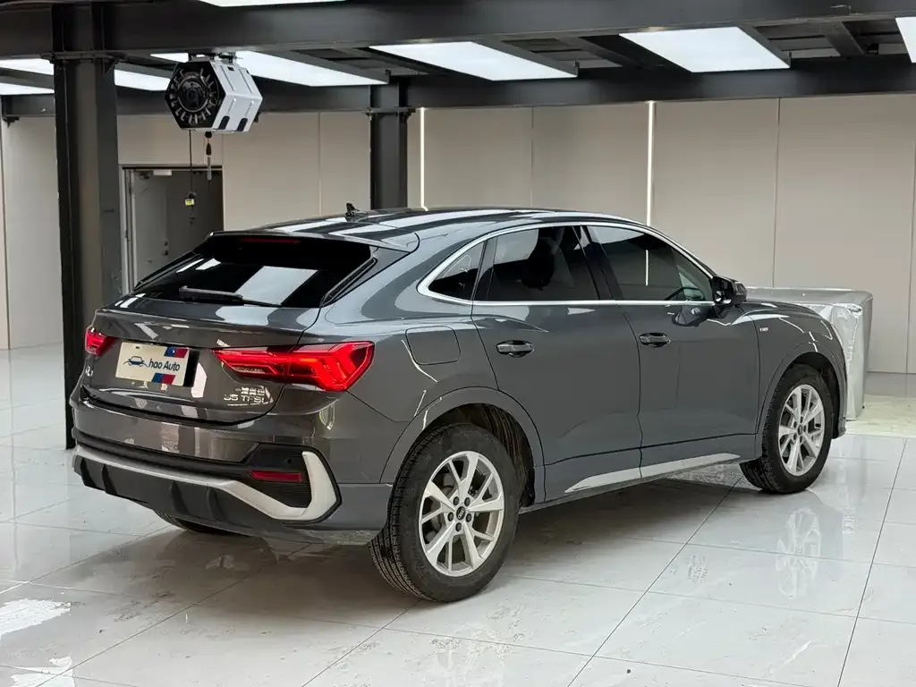 Audi Q3 Sportback 2022 из CN, фото 2