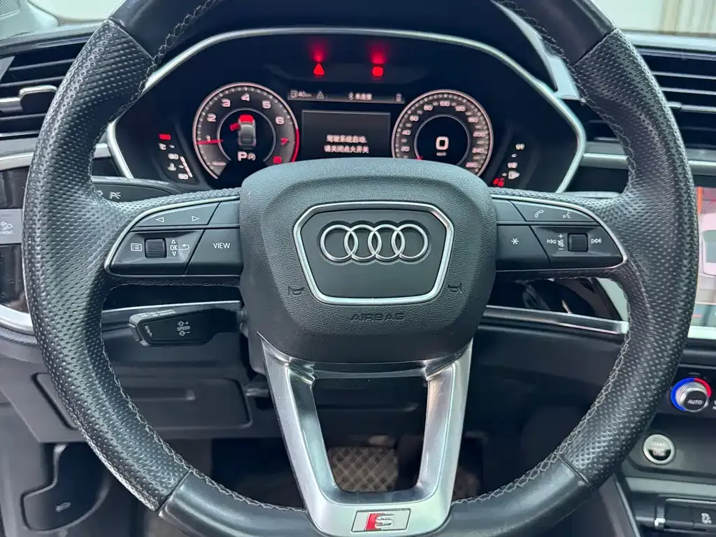 Audi Q3 Sportback 2022 из CN, фото 3