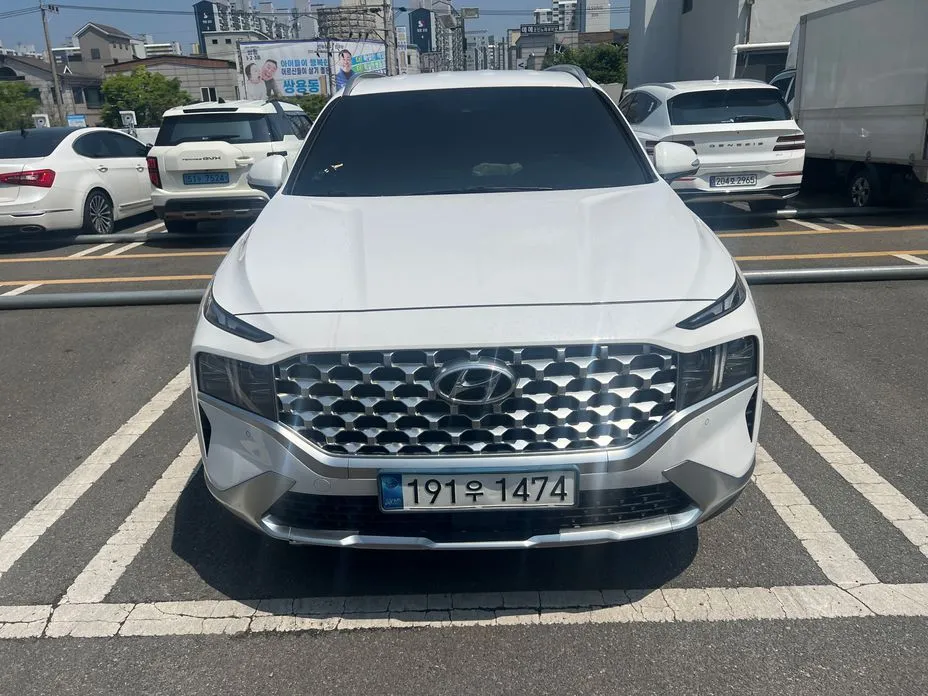 Hyundai Santafe — фото 1