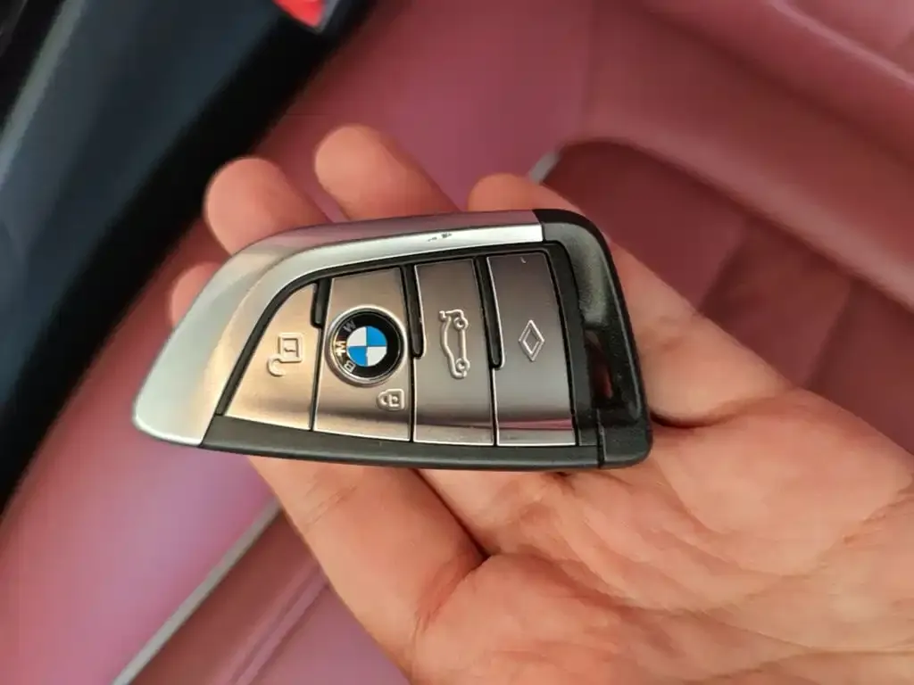BMW 5 Series — фото 2