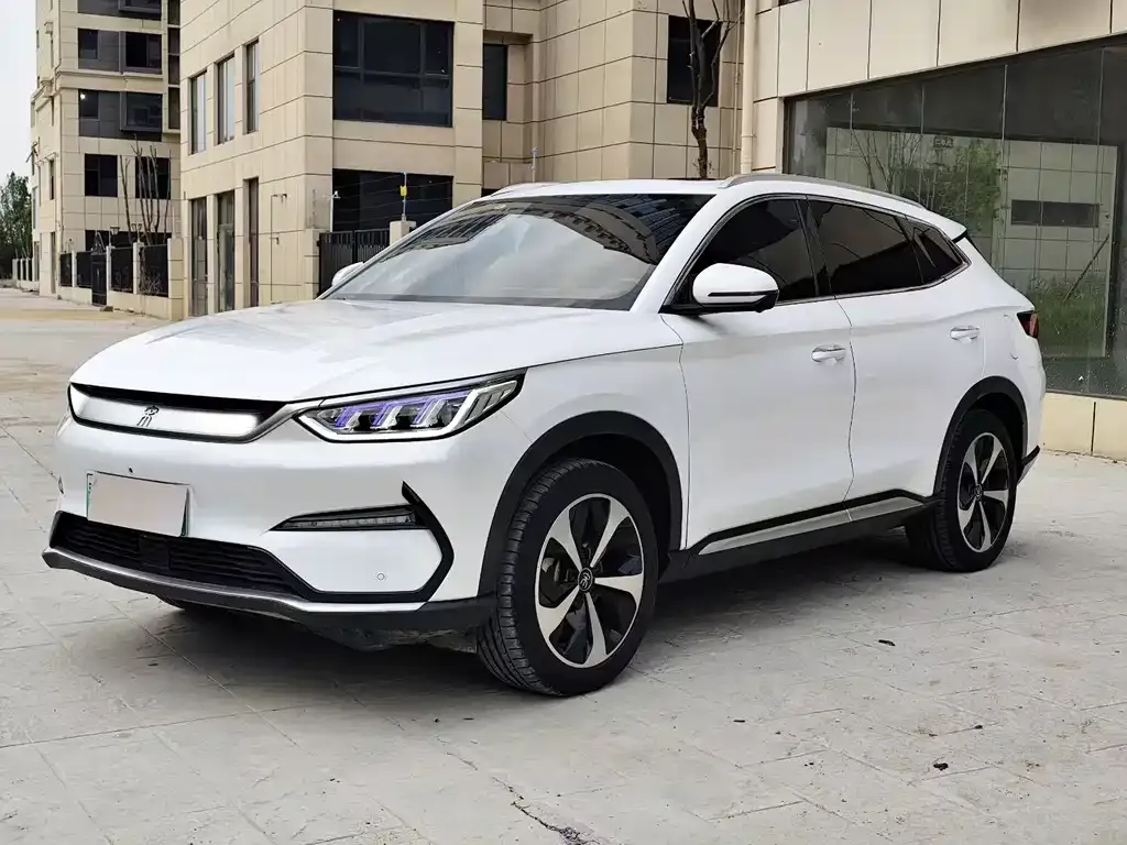 BYD PLUS New Energy — фото 1