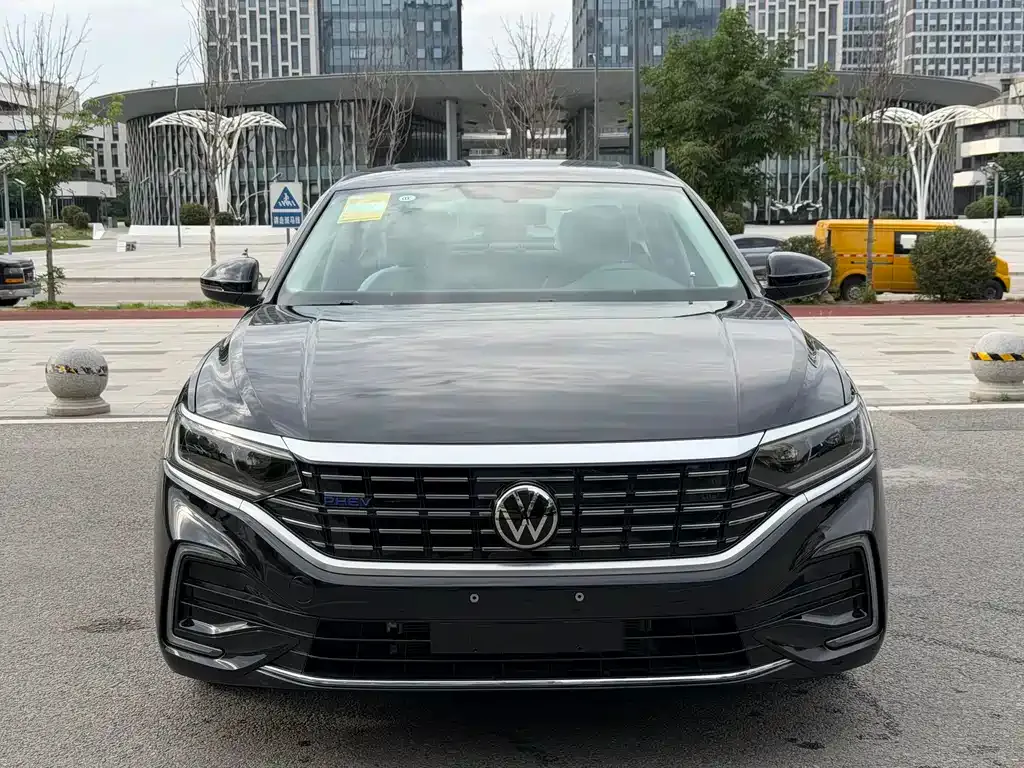 Volkswagen 帕萨特插电混动 — фото 2