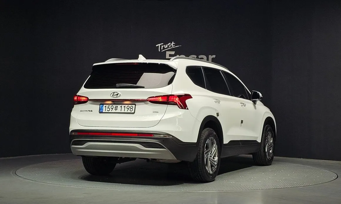 Hyundai Santafe — фото 2