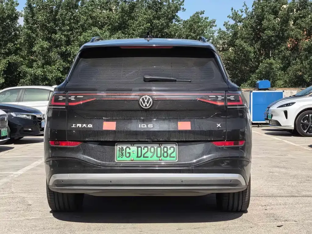 Volkswagen ID.6 X 2024 из CN, фото 10
