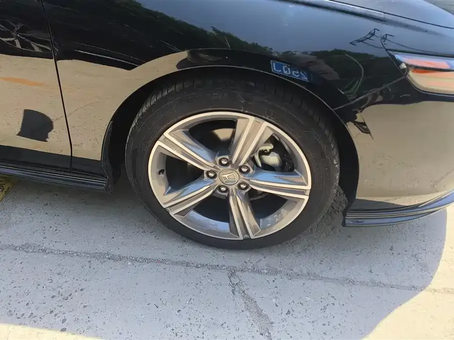 Honda Accord — фото 2