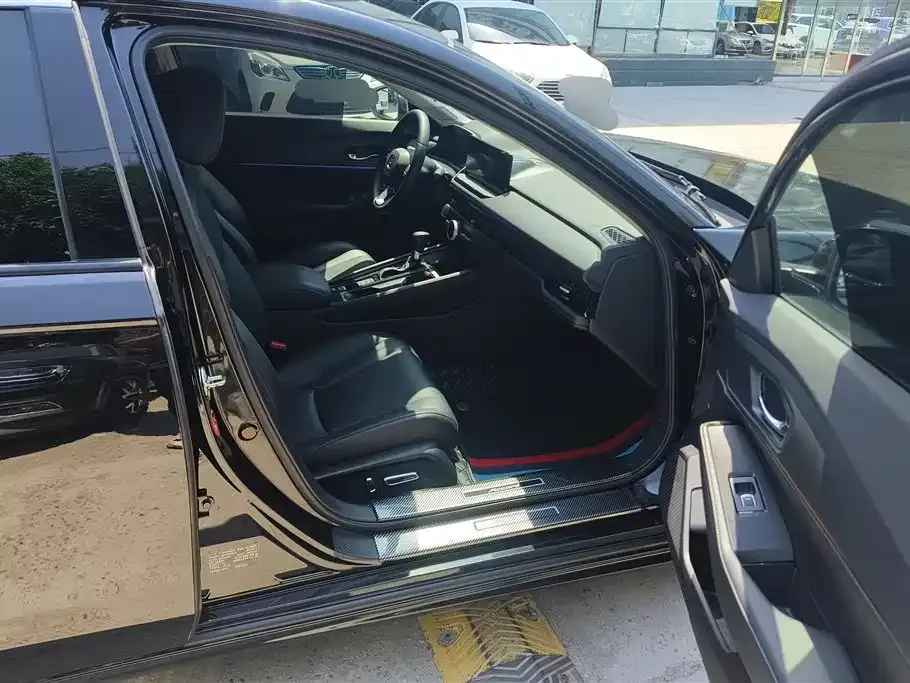 Honda Accord — фото 6