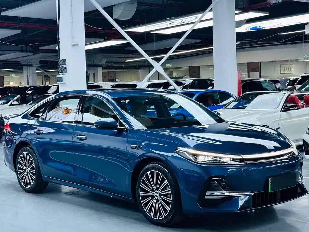 Geely 银河A7 EM — фото 6